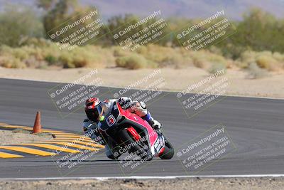 media/Oct-08-2022-SoCal Trackdays (Sat) [[1fc3beec89]]/Turn 10 (945am)/